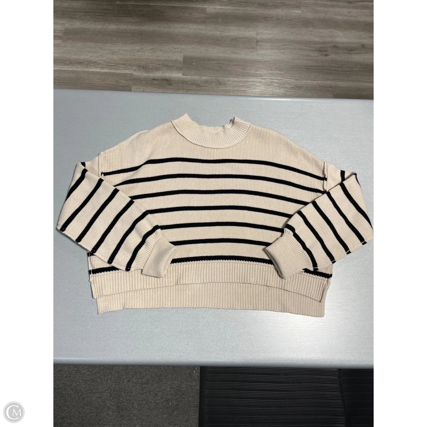 Sweater By Miracle In Striped Pattern, Size: Xs