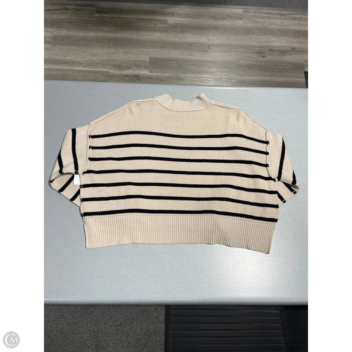 Sweater By Miracle In Striped Pattern, Size: Xs