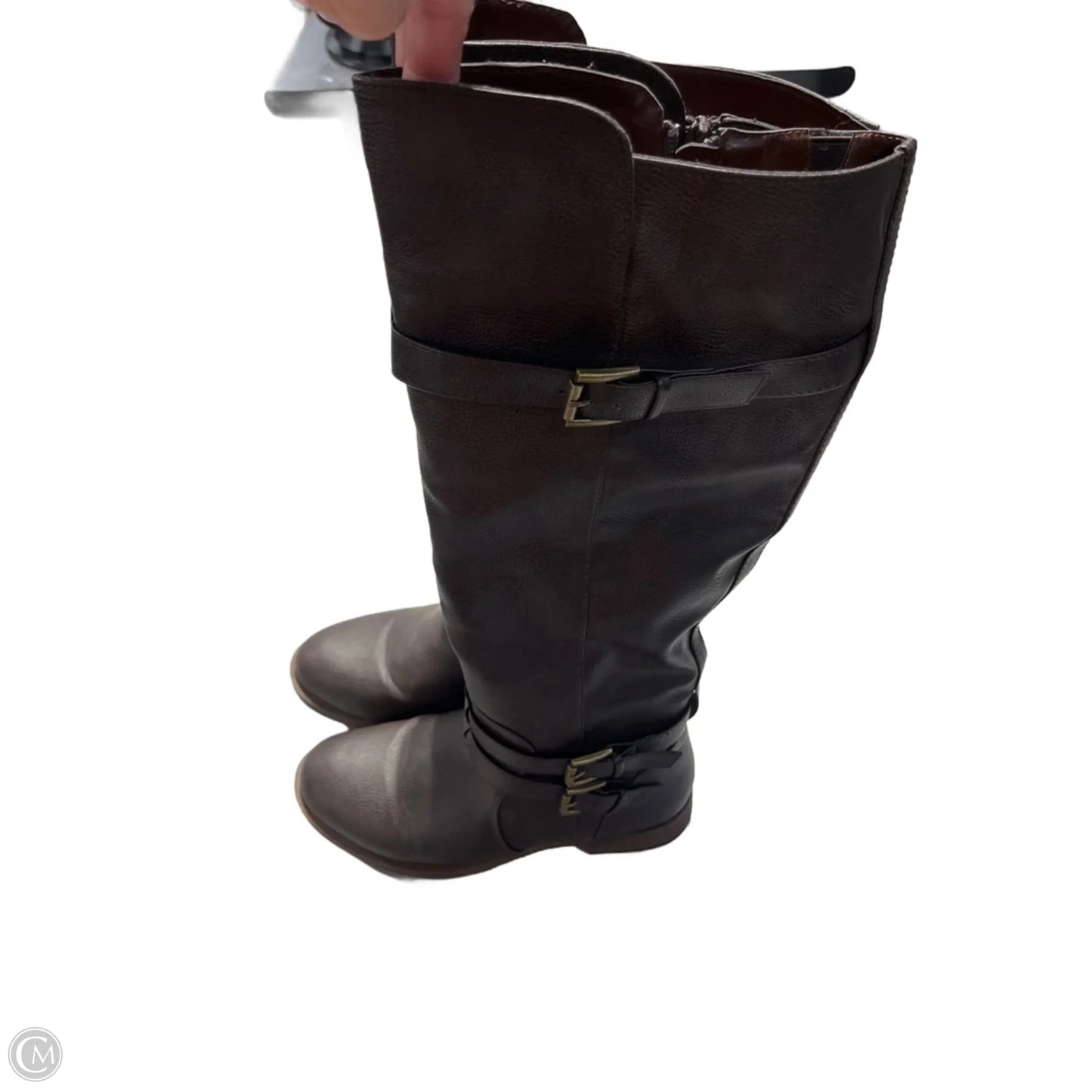 Boots Knee Flats By Cmf In Brown, Size: 7.5