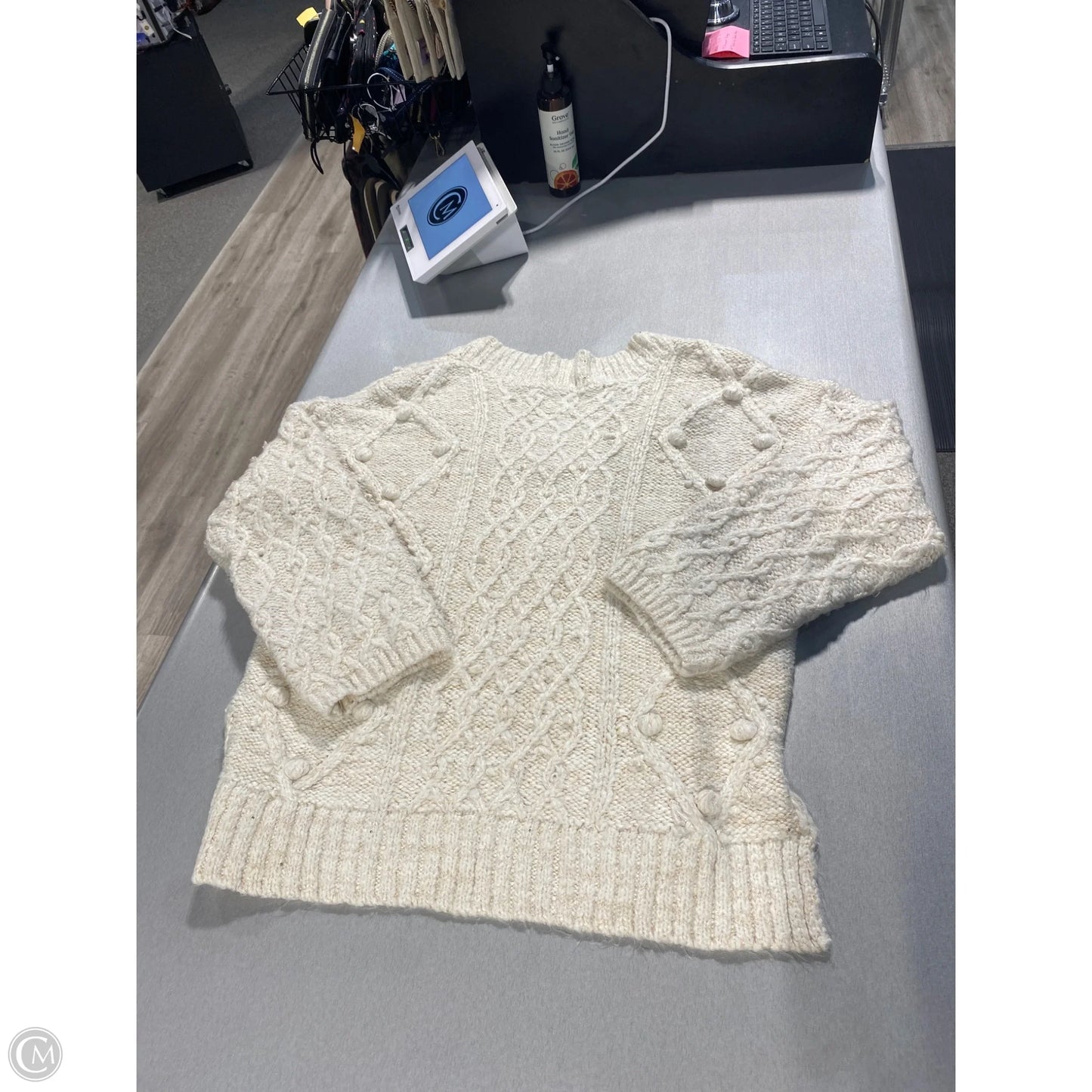 Sweater By Anthropologie In Cream, Size: Xs
