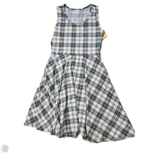 Dress Casual Short By Lularoe In Plaid Pattern, Size: L