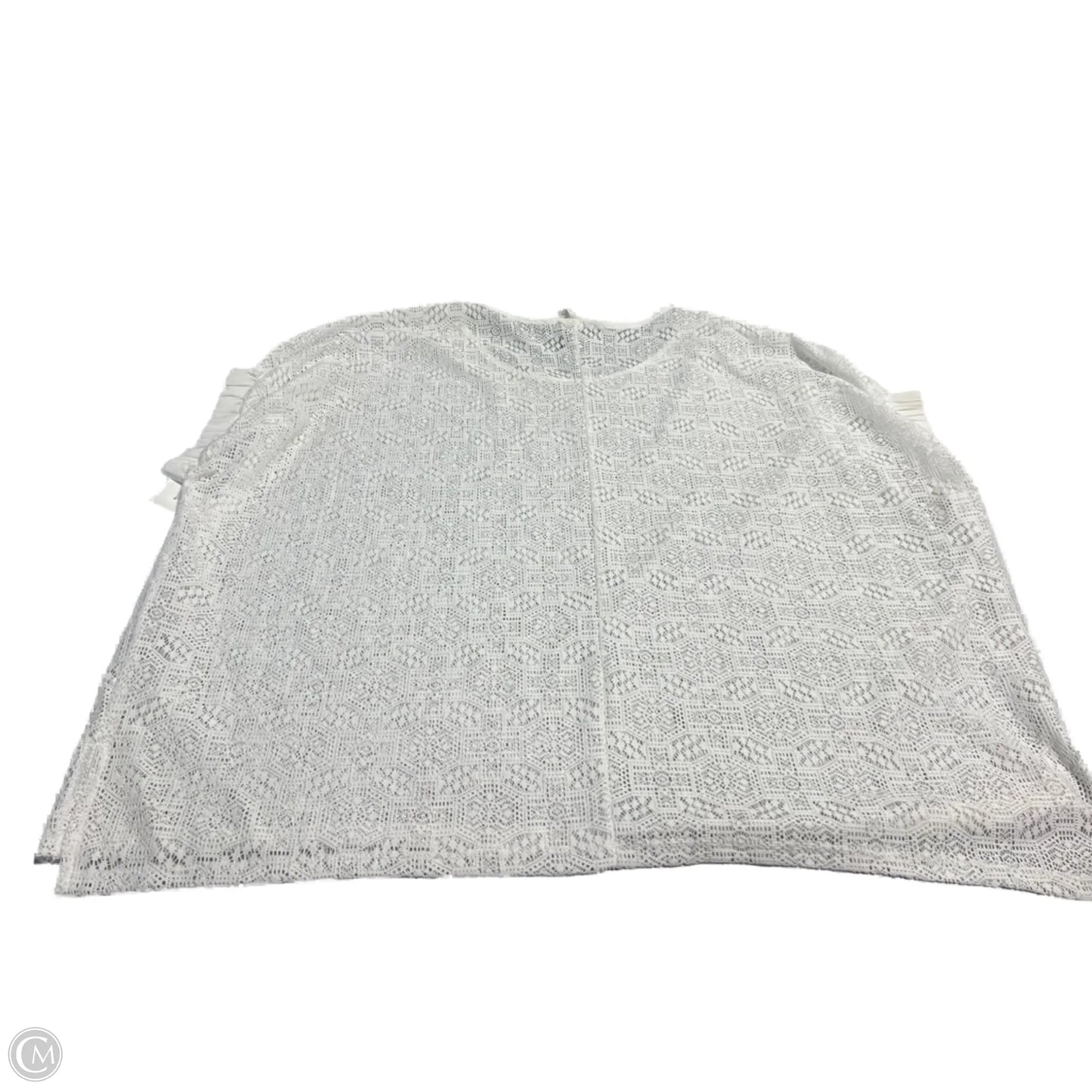 Top Short Sleeve By Akemi And Kin In Cream, Size: Xs