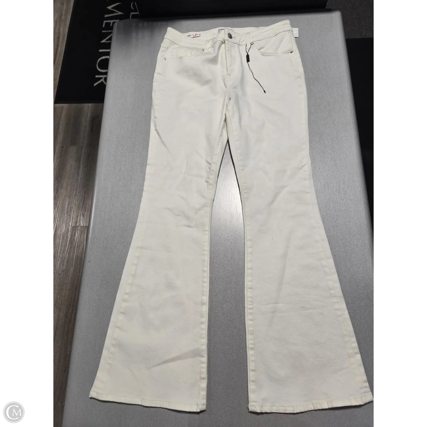 Jeans Boot Cut By Vigoss In White Denim, Size: 12