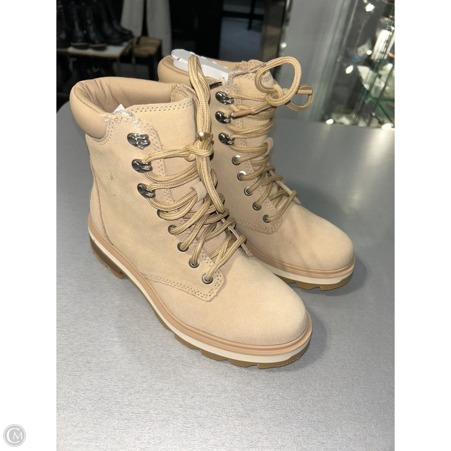 Boots Ankle Flats By Sorel In Tan, Size: 7.5