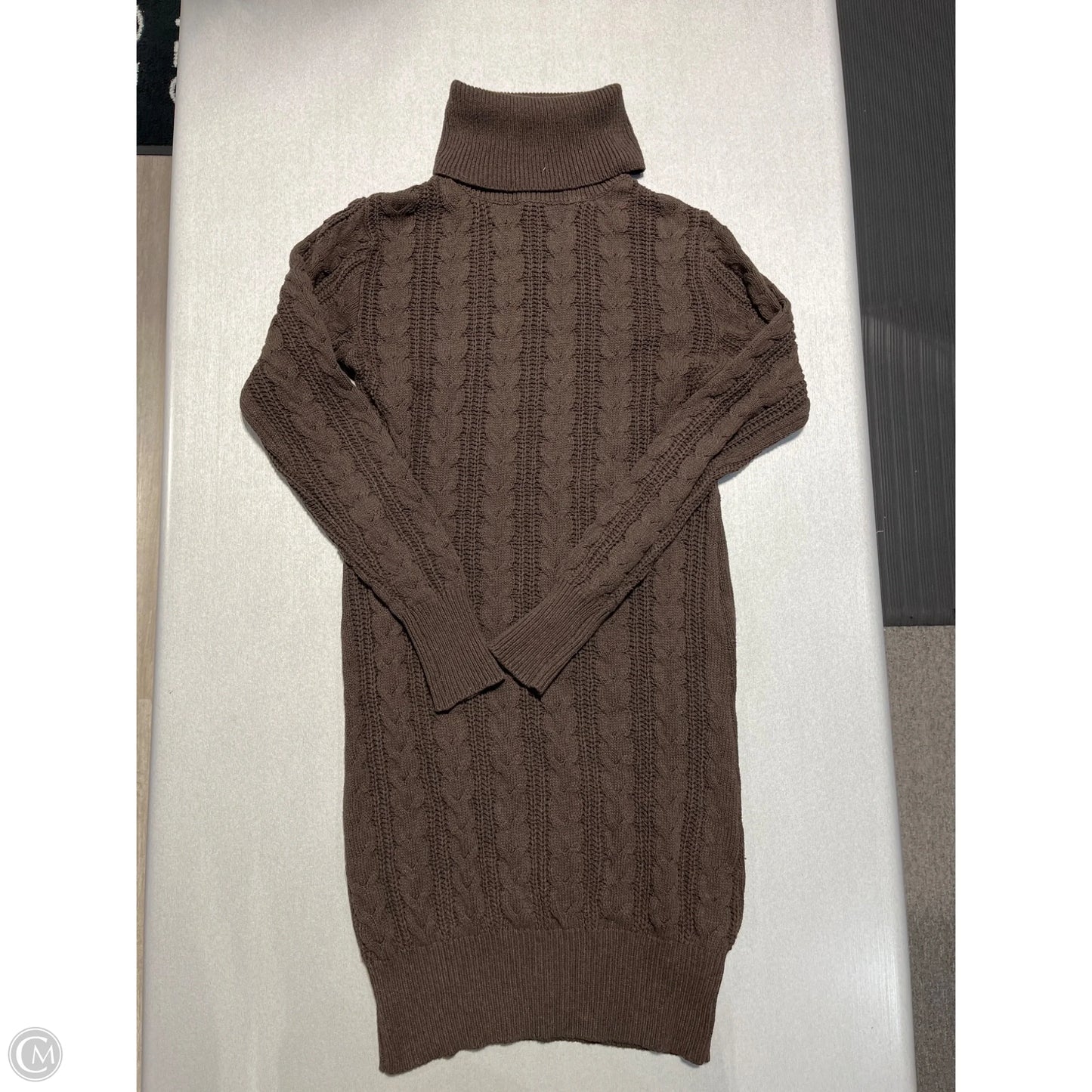 Dress Casual Short By Boohoo Boutique In Brown, Size: L