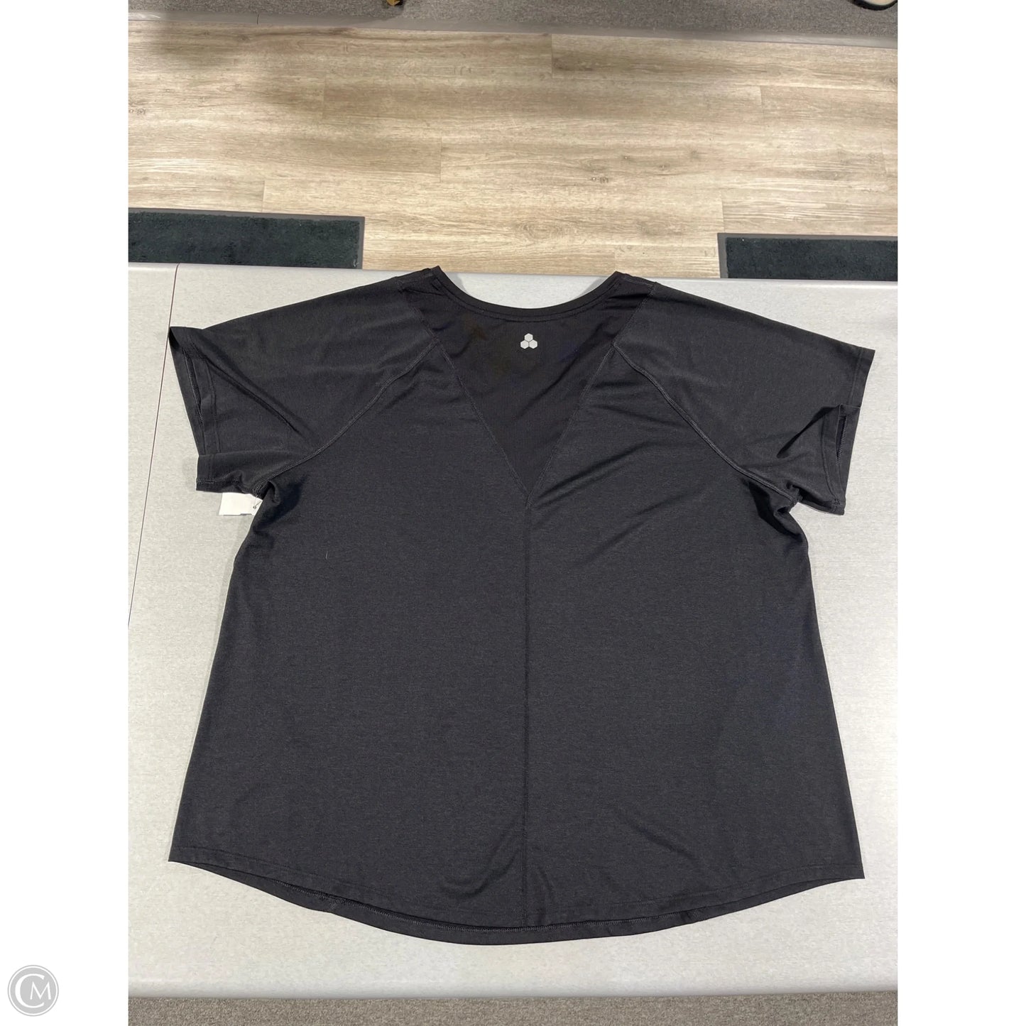 Top Short Sleeve By Tek Gear In Black, Size: 1x