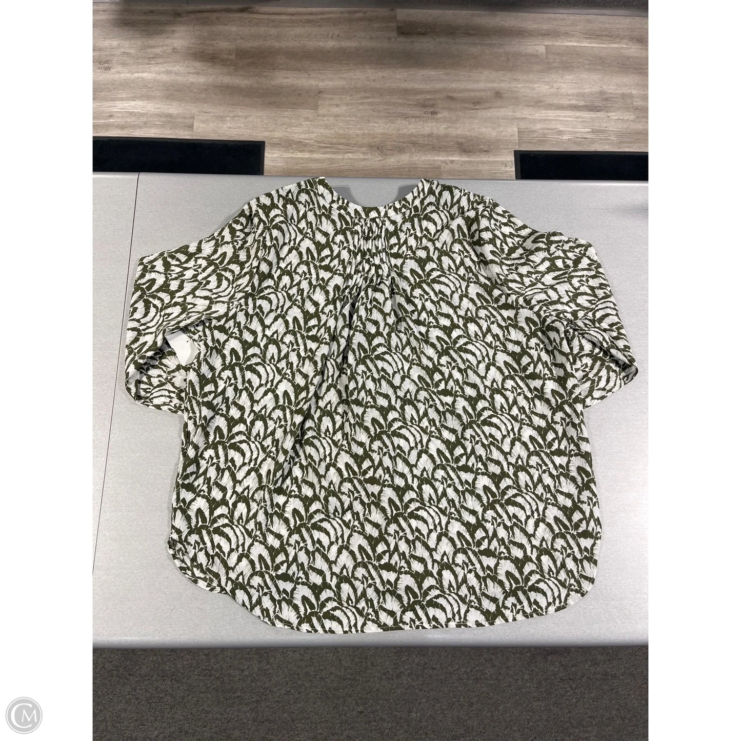 Top 3/4 Sleeve By Jachs Girlfirend In Green, Size: L