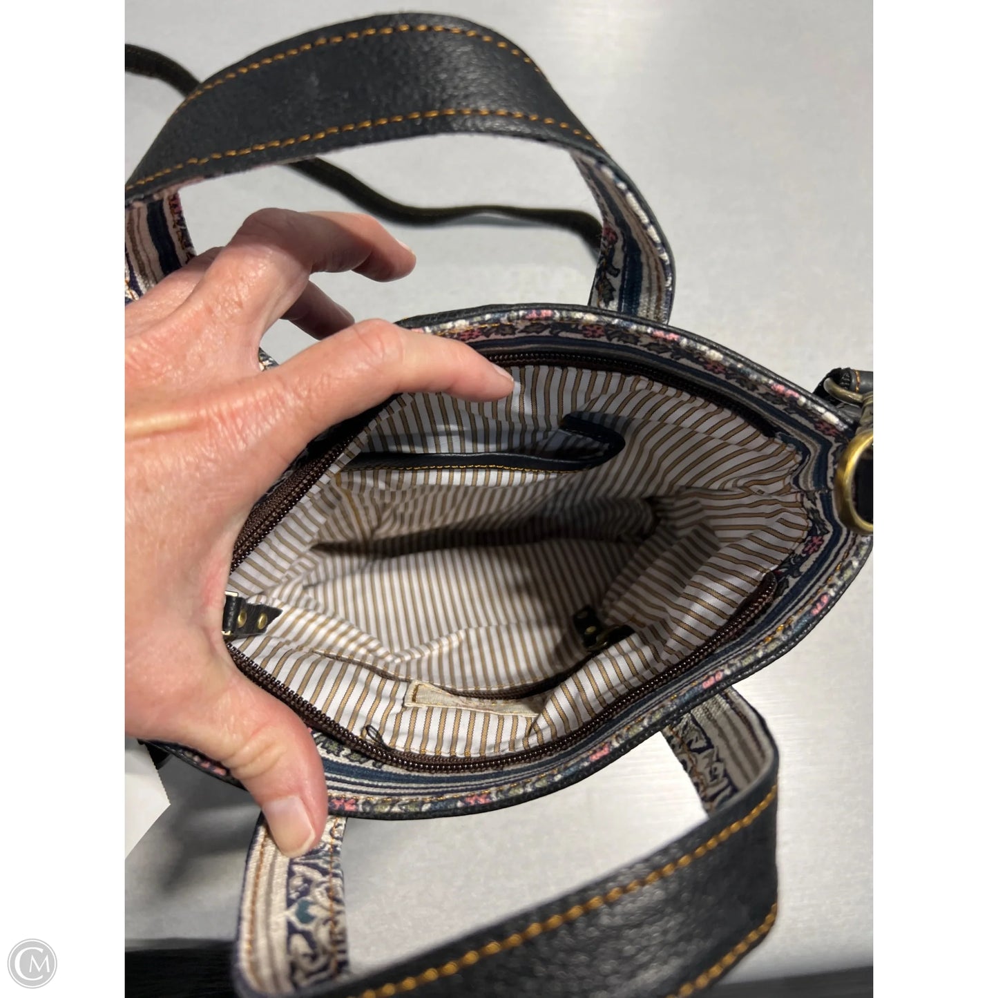 Handbag By Cmc, Size: Medium