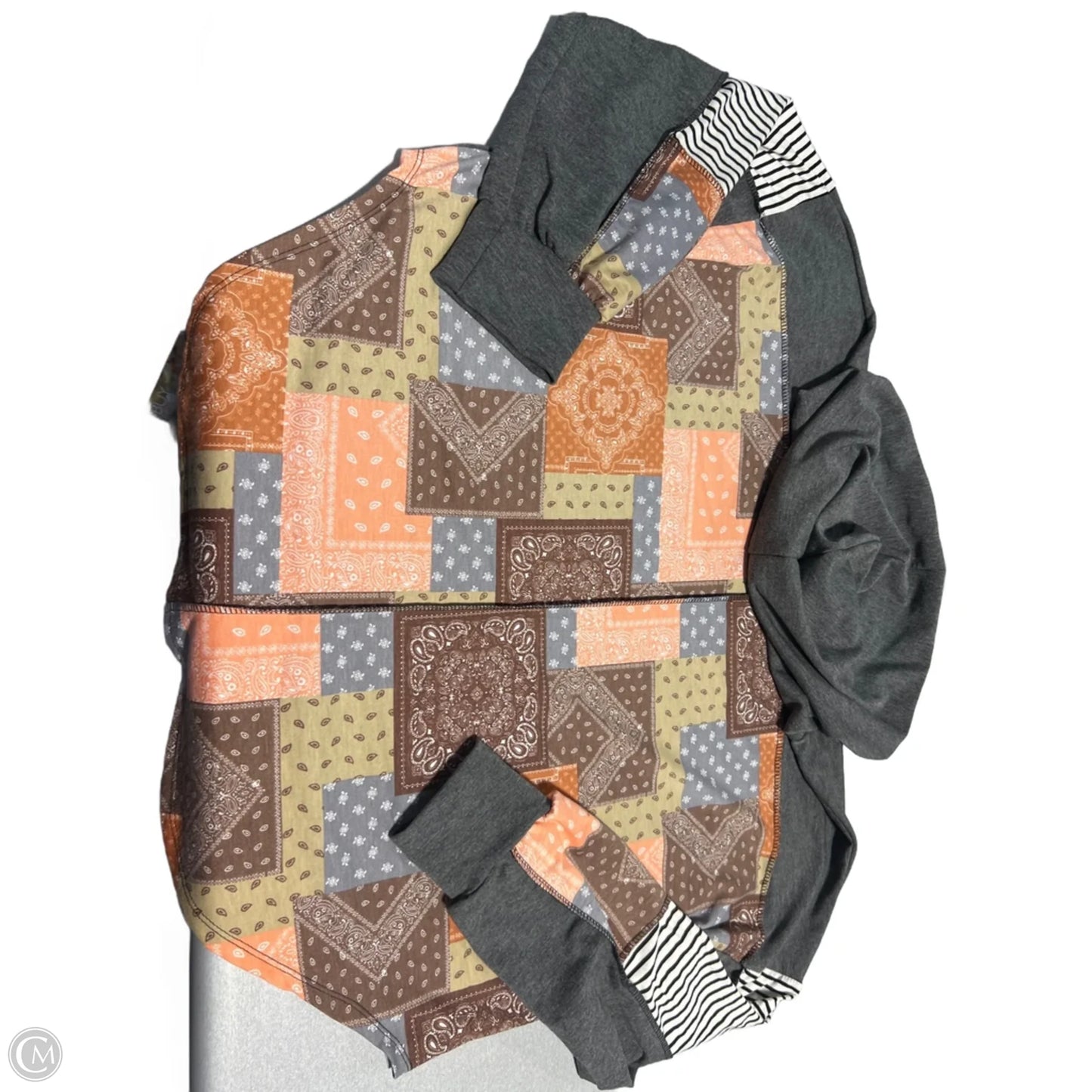 Top Long Sleeve By Haptics In Grey, Size: 1x