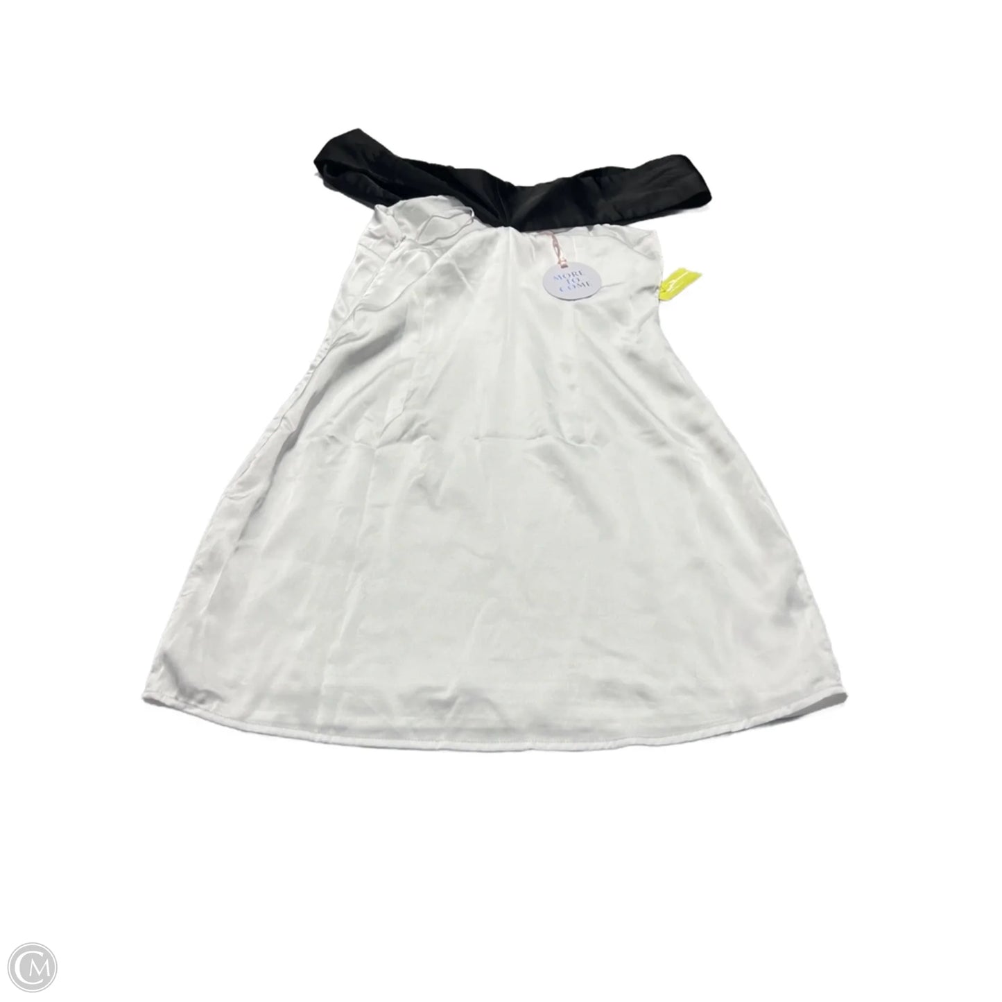 Dress Casual Short By Cmc In White, Size: S