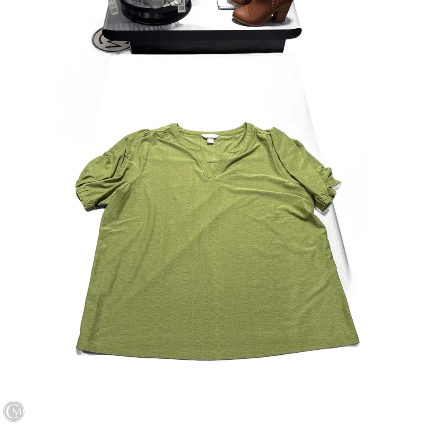 Top Short Sleeve By Cj Banks In Green, Size: 2x