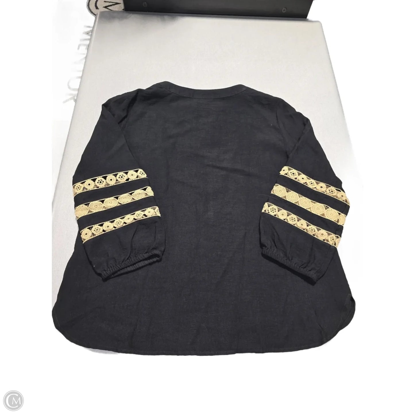 Top Long Sleeve By Multiples In Black, Size: M