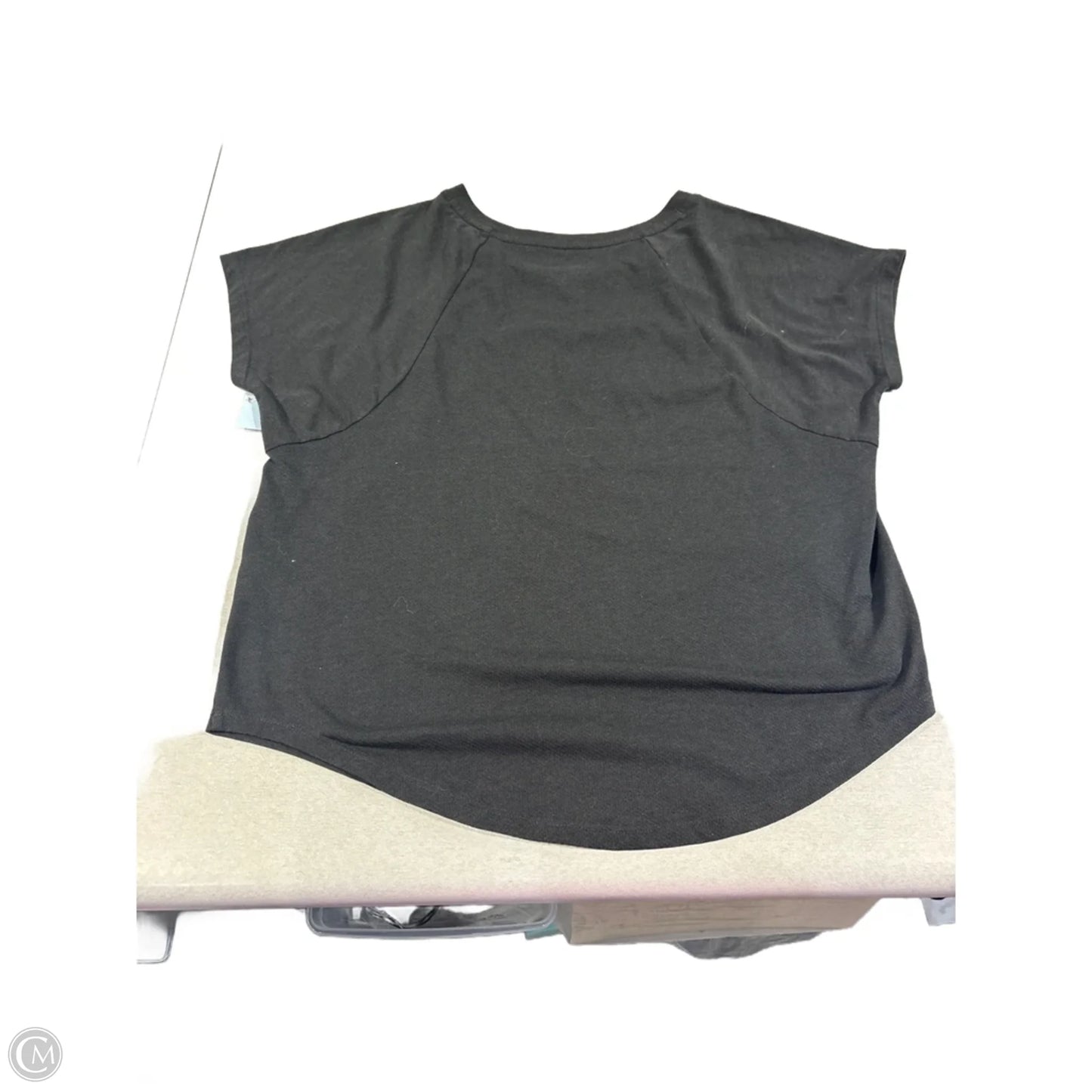Top Short Sleeve Basic By Nike Apparel In Black & Gold, Size: M