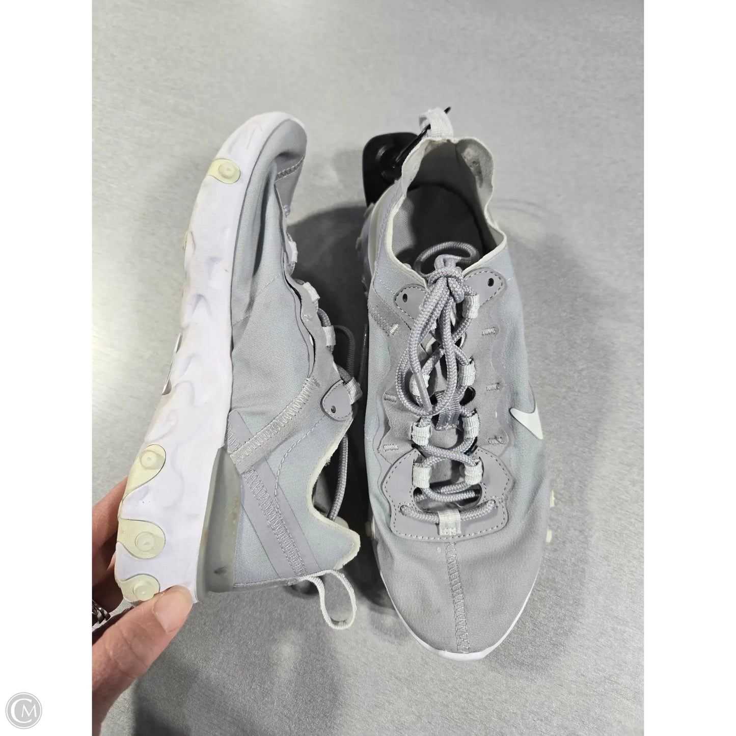 Shoes Athletic By Nike In Grey, Size: 7.5