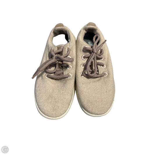 Shoes Sneakers By Cmb In Cream, Size: 7