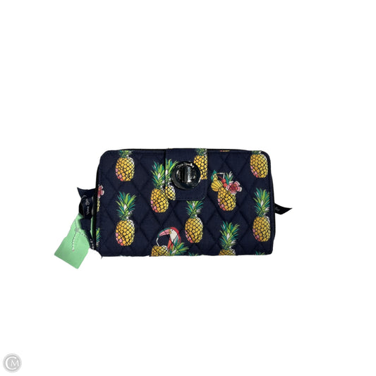 Wallet By Vera Bradley, Size: Medium