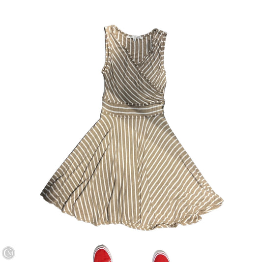 Dress Casual Short By Max Studio In Striped Pattern, Size: M