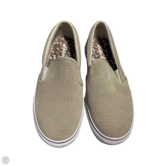 Shoes Flats By Eddie Bauer In Tan, Size: 7.5