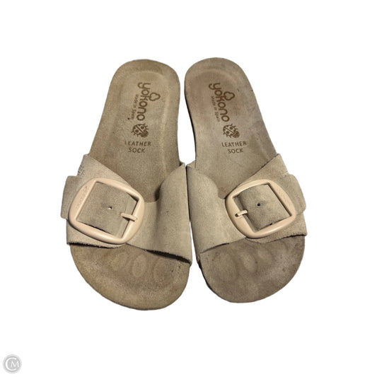 Sandals Flats By Cme In Tan, Size: 8.5