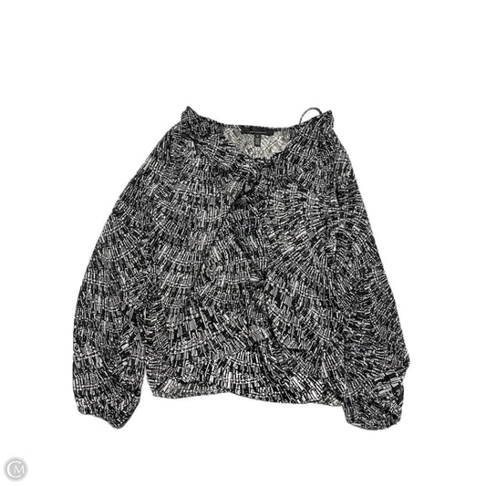 Top Long Sleeve By White House Black Market In Black & White, Size: M