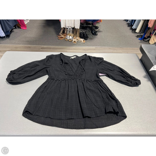 Top Long Sleeve By Max Studio In Black, Size: S