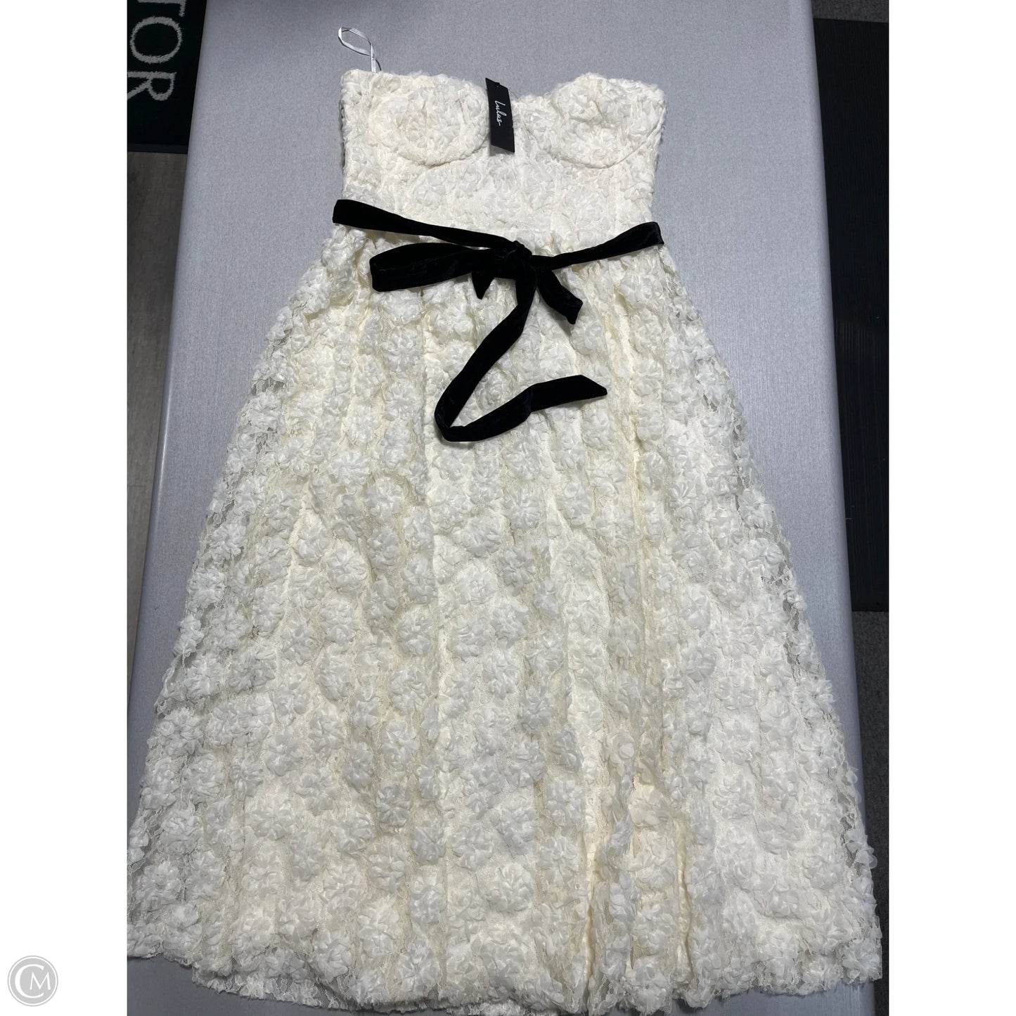 Dress Party Short By Lulus In Cream, Size: M