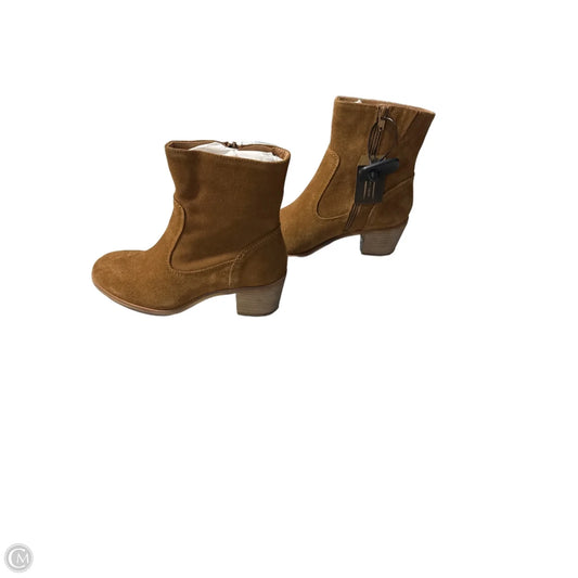 Boots Ankle Heels By Cmb In Brown, Size: 9