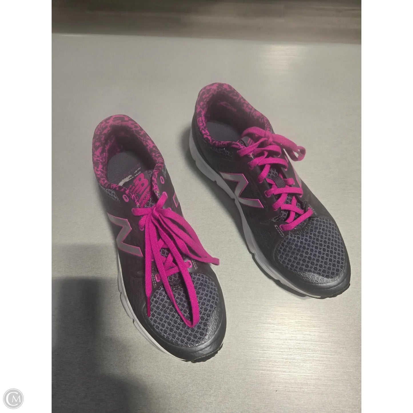 Shoes Athletic By New Balance In Grey, Size: 8