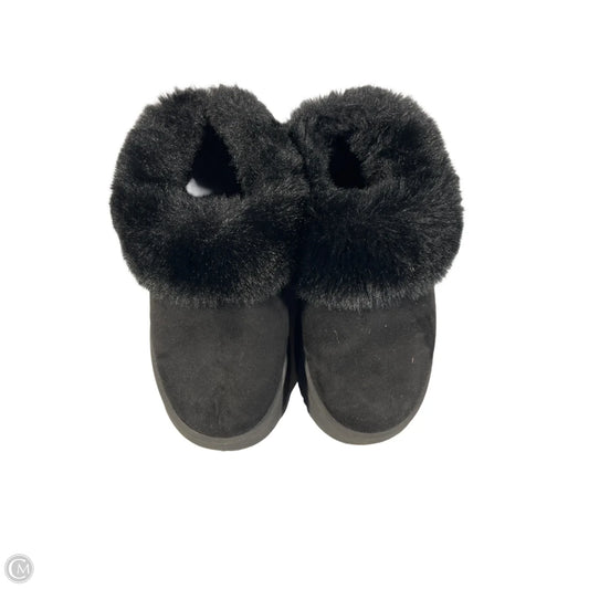 Shoes Flats By Cmf In Black, Size: 7