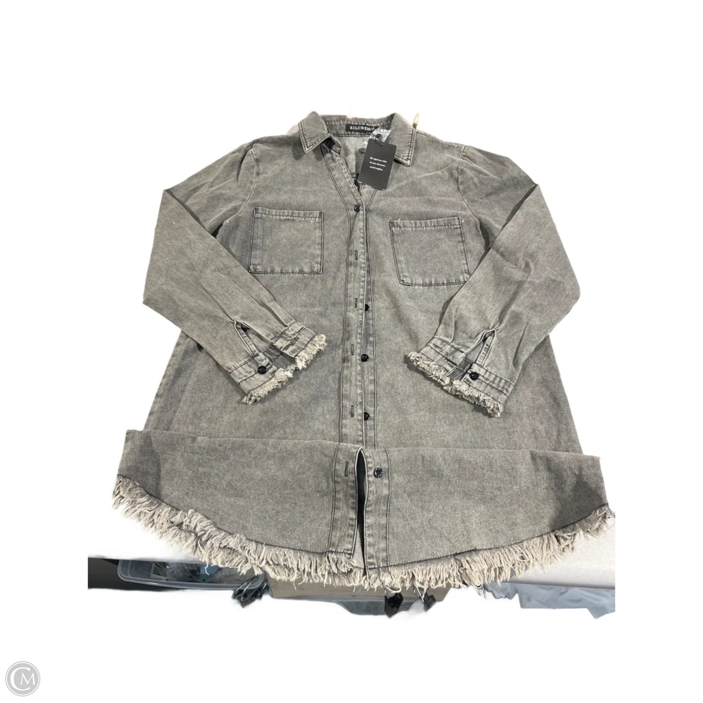 Top Long Sleeve By Cmf In Grey, Size: M