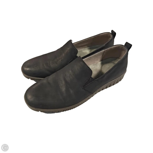 Shoes Flats By Dansko In Black, Size: 8