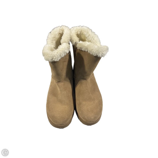 Boots Ankle Flats By Cmf In Tan, Size: 9