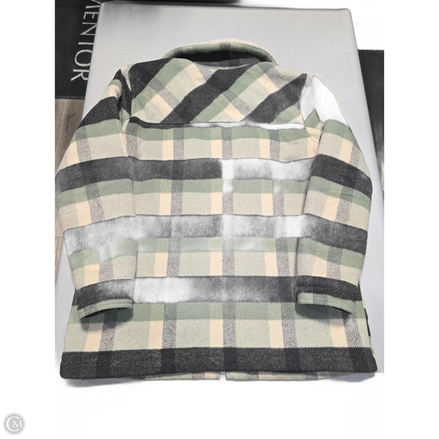 Jacket Shirt By Koolaburra By Ugg In Plaid Pattern, Size: L