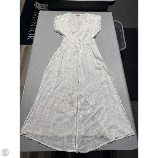 Swimwear Cover-up By Cmc In White, Size: S