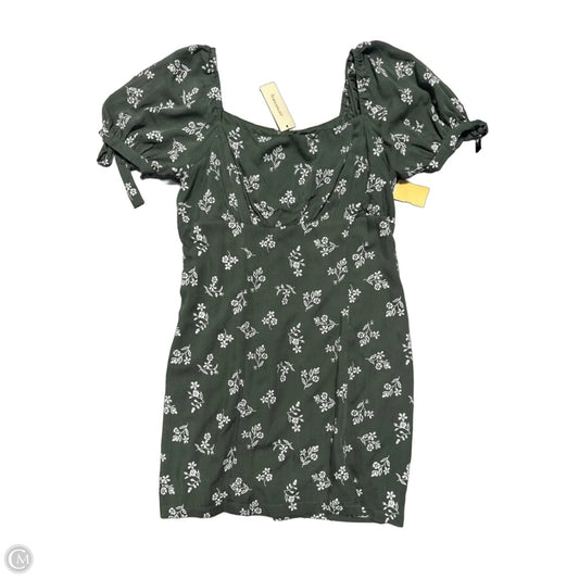 Dress Casual Short By Mi Ami In Green, Size: L