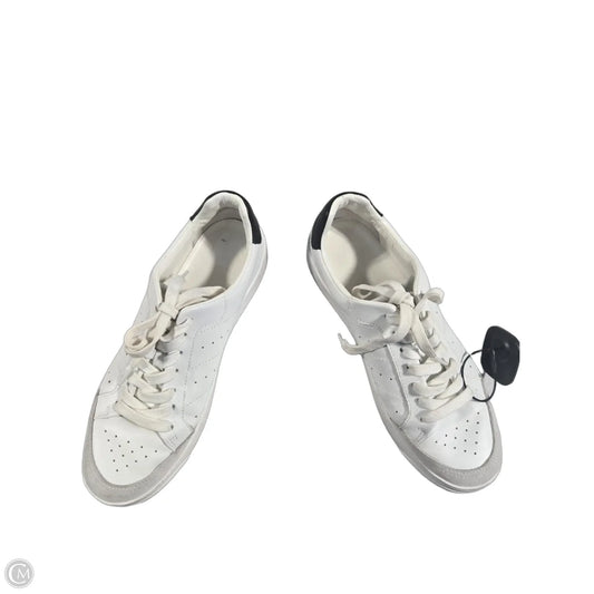 Shoes Flats By Marc Fisher In White, Size: 9.5
