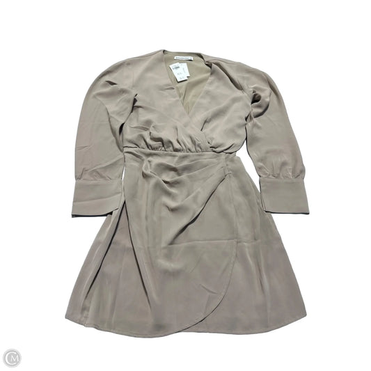 Dress Casual Short By Abercrombie And Fitch In Tan, Size: S