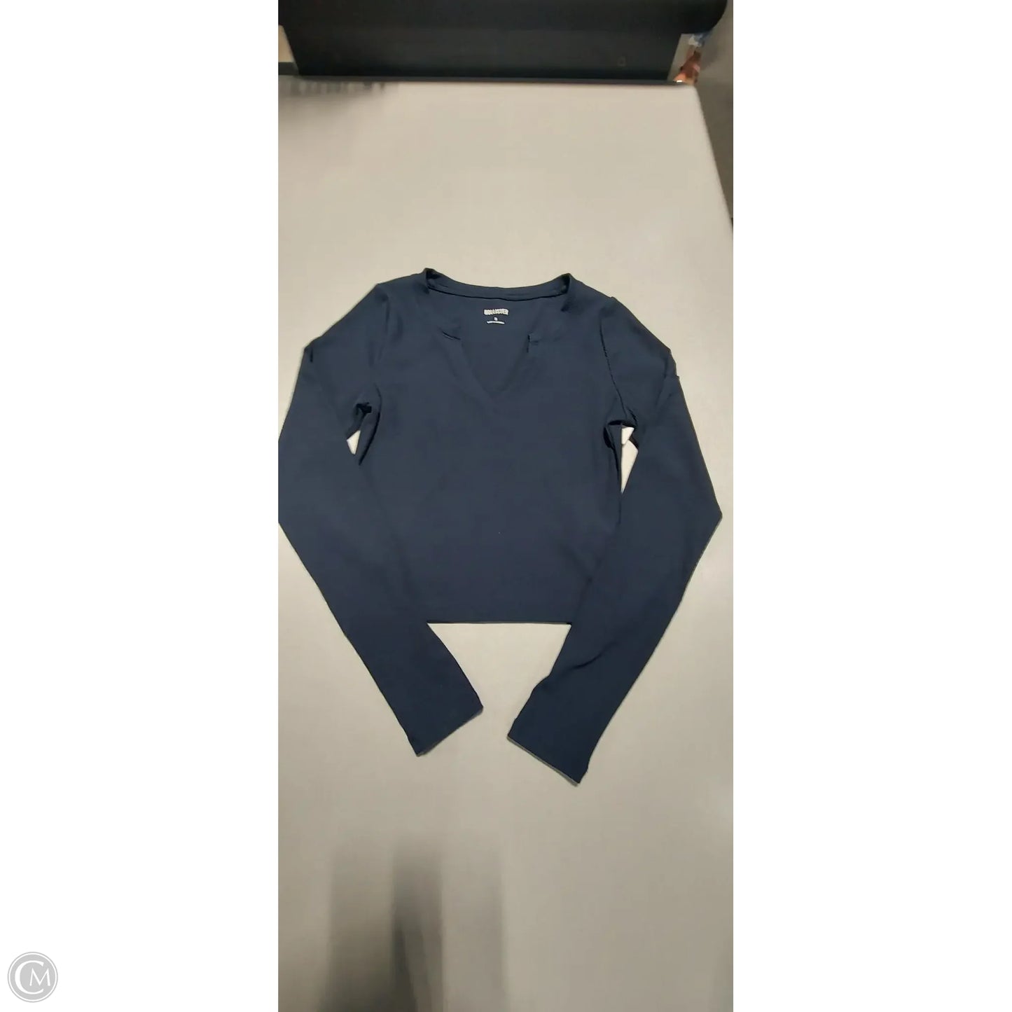 Top Long Sleeve Basic By Hollister In Navy, Size: S