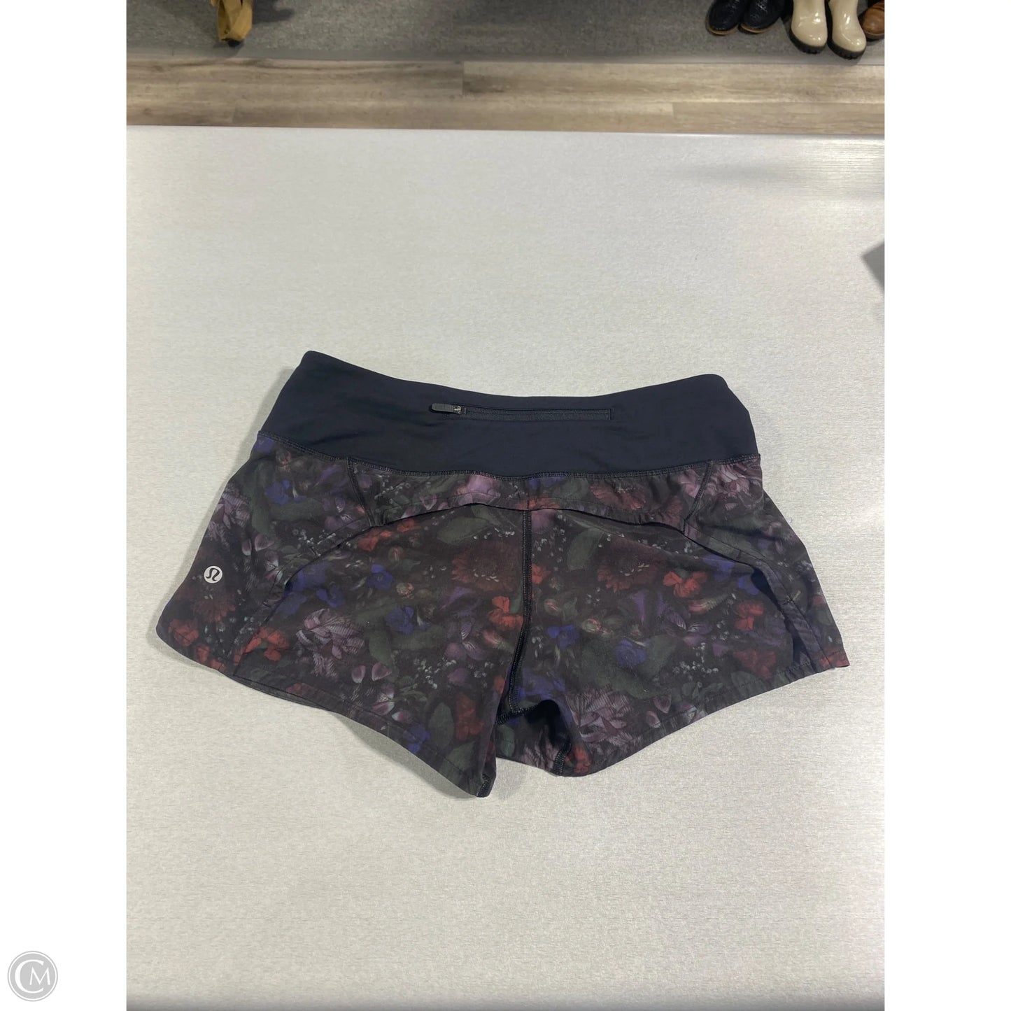 Athletic Shorts By Lululemon In Floral Print, Size: S