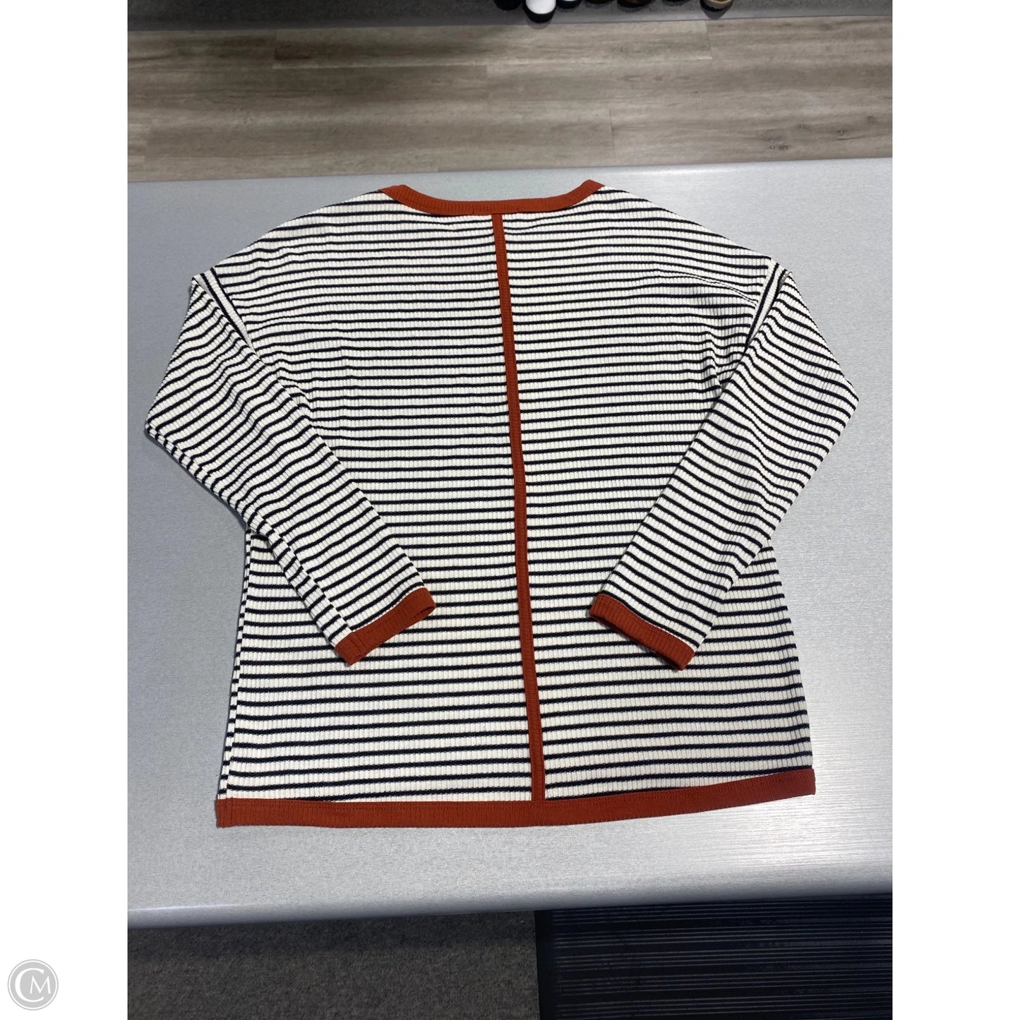 Top Long Sleeve By Pink Clover In Striped Pattern, Size: M