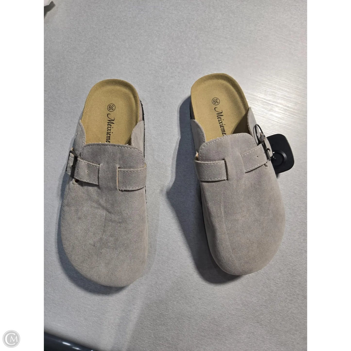 Shoes Flats By Cmc In Tan, Size: 8