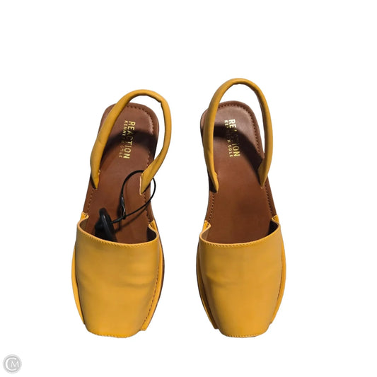 Sandals Flats By Kenneth Cole Reaction In Yellow, Size: 9