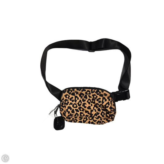Crossbody By Cmc, Size: Small