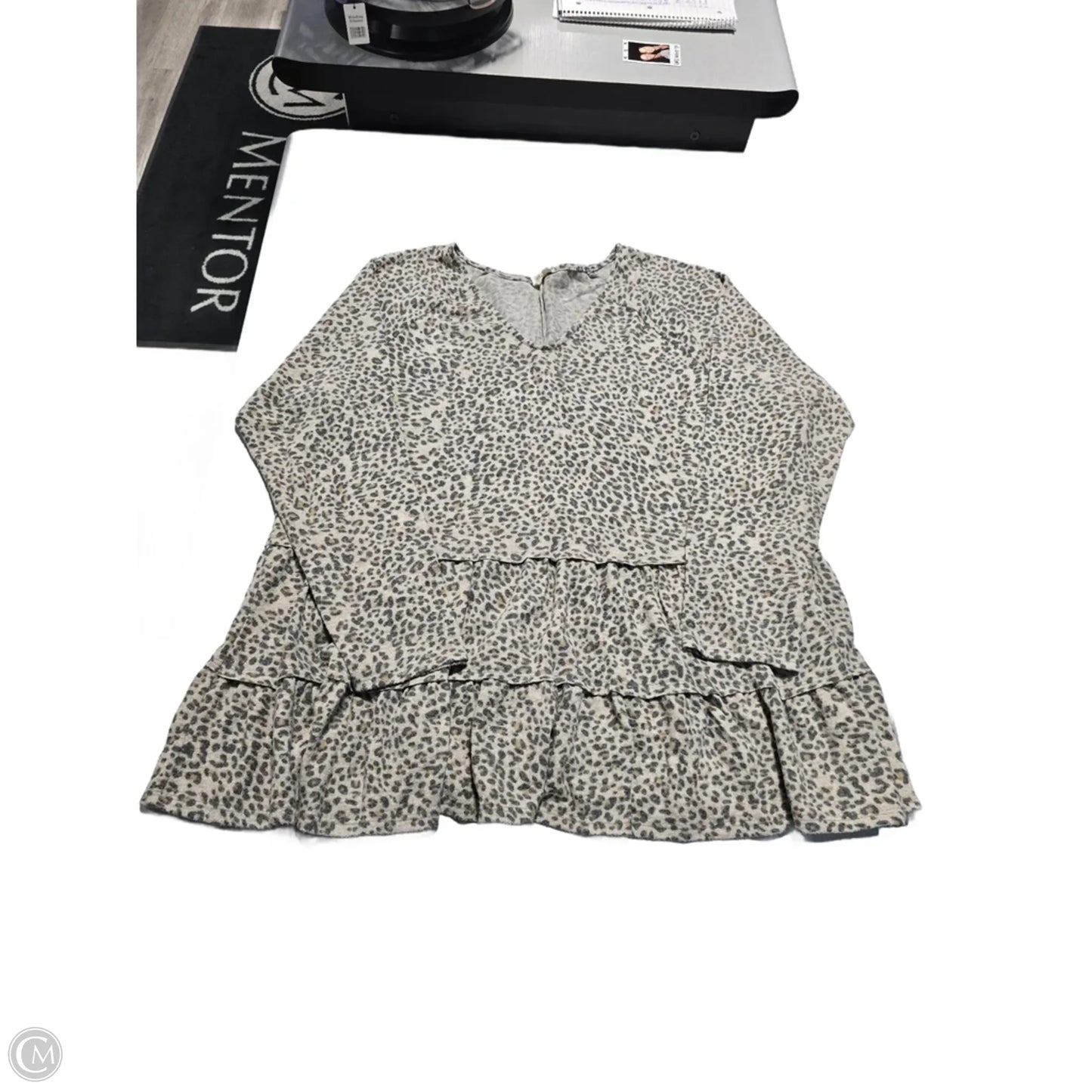 Top Long Sleeve By 143 Story In Animal Print, Size: 3x