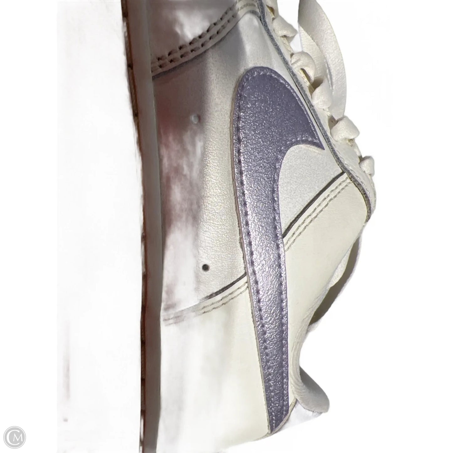 Shoes Sneakers By Nike In Purple & White, Size: 8