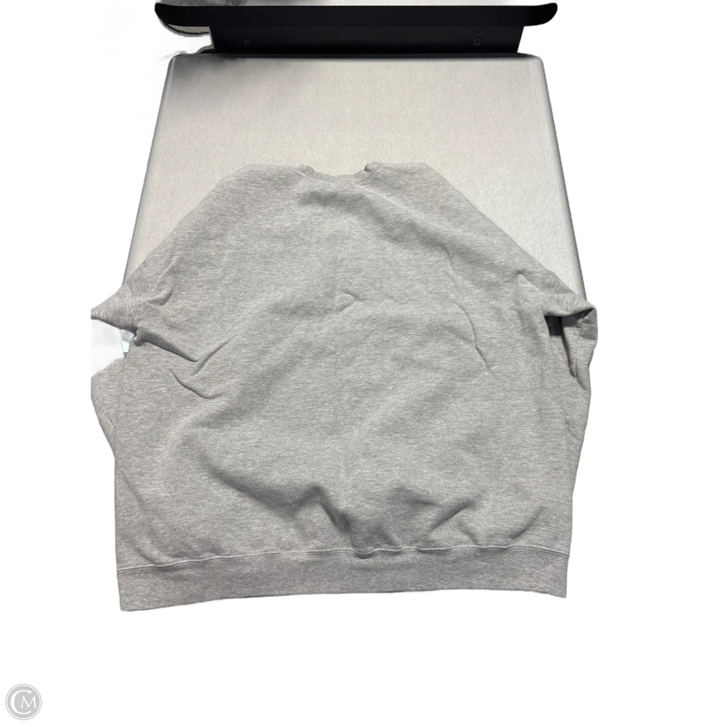 Sweatshirt Crewneck By Gildan In Grey, Size: 2x