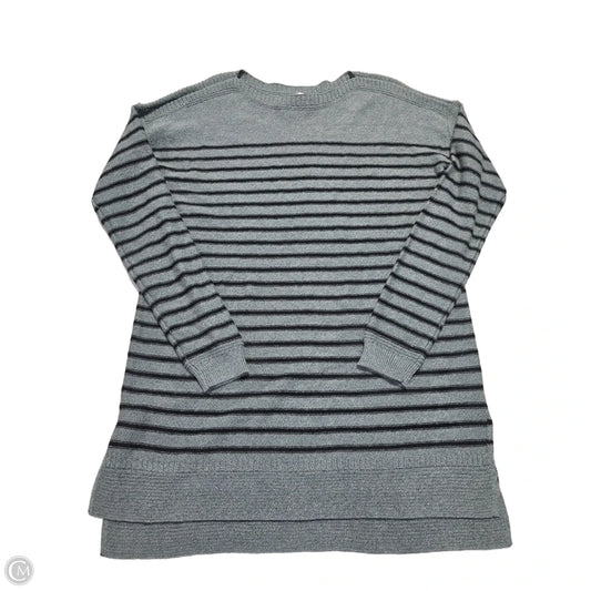 Top Long Sleeve By Old Navy In Green, Size: M