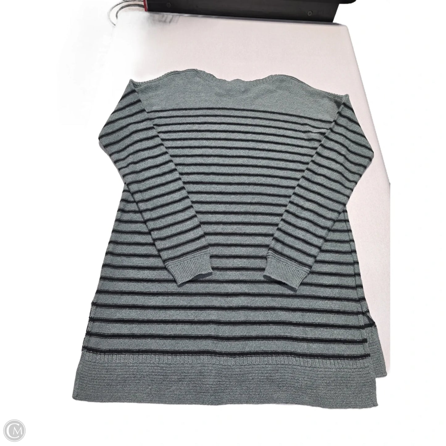 Top Long Sleeve By Old Navy In Green, Size: M