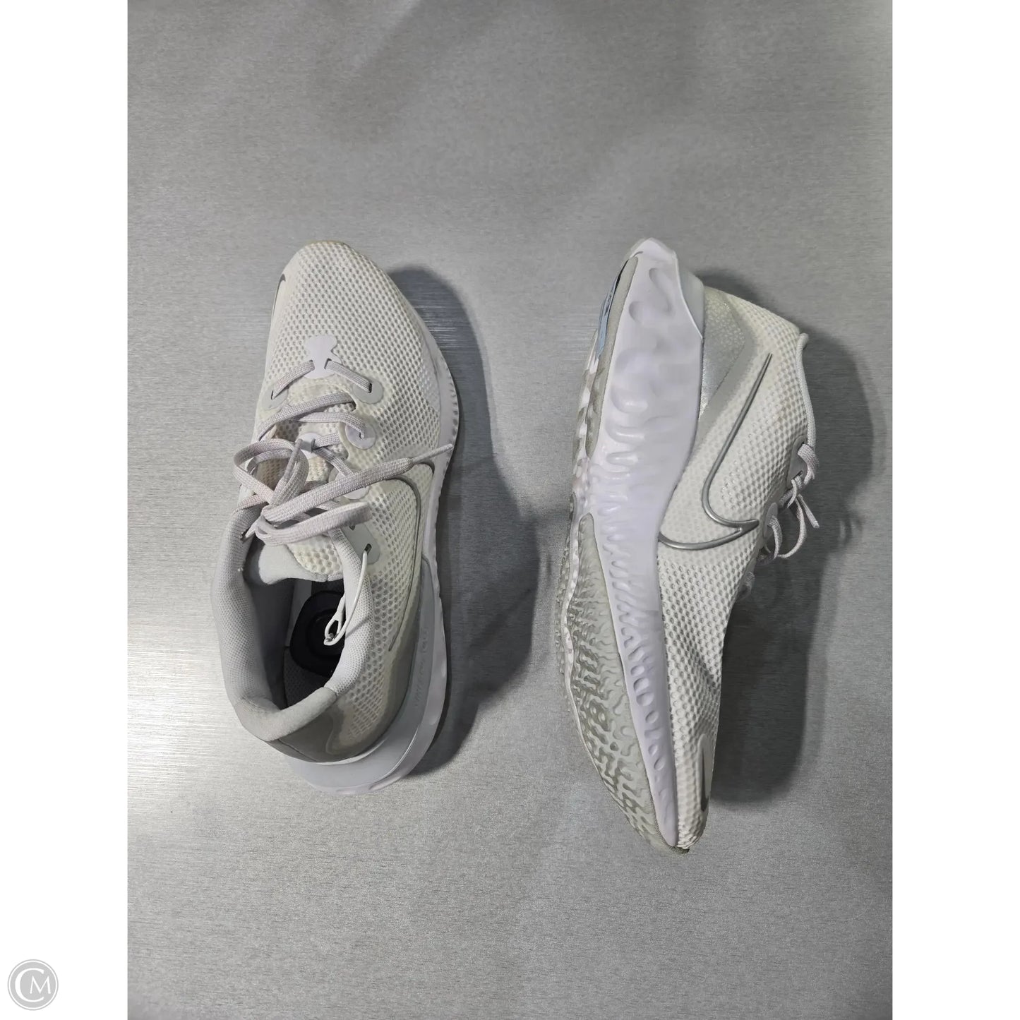Shoes Athletic By Nike In White, Size: 10