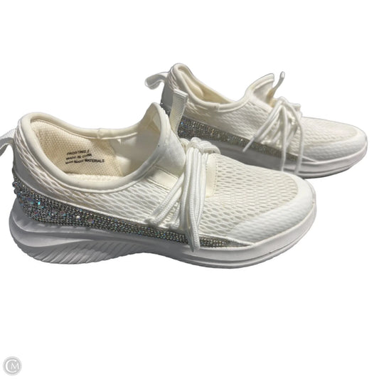 Shoes Flats By Clarks In Grey, Size: 6